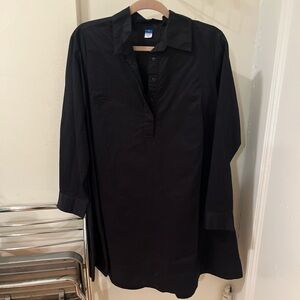 Black Long-Sleeve Collared Dress